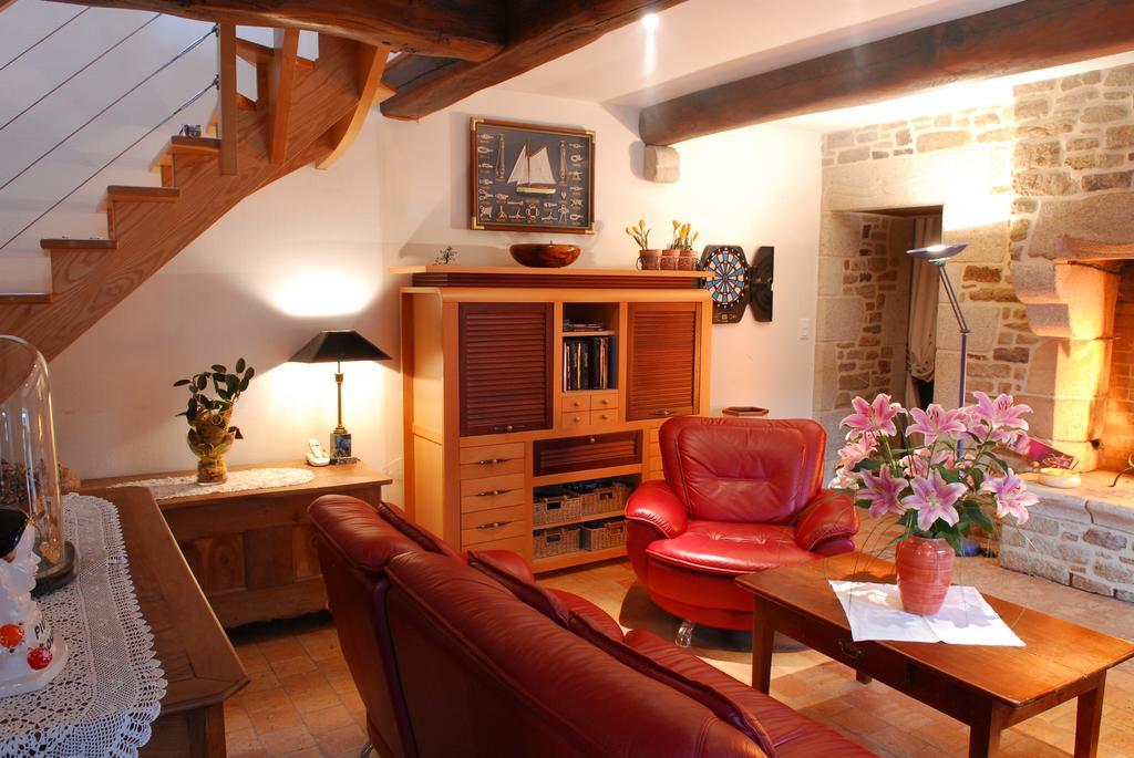 Domaine De Kervail Bed and Breakfast Quimperlé Exteriör bild